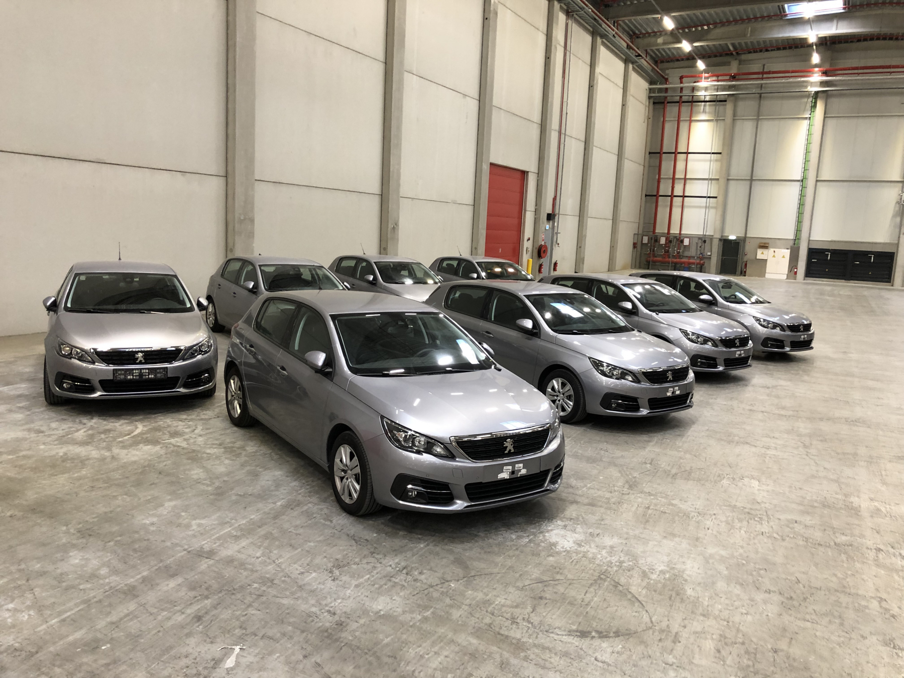 Slide 2 du site de Car Lux Distribution